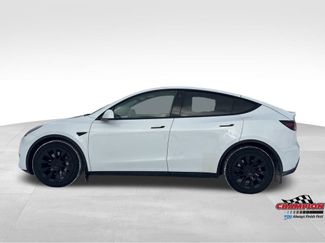 Used 2021 Tesla Model Y Long Range video 2