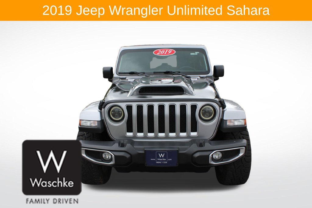 Used 2019 Jeep Wrangler Unlimited Sahara AWD/4WD image 2