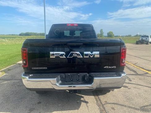 Used 2026 RAM 2500 Big Horn AWD/4WD image 5