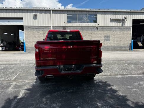 Used 2023 Chevrolet Silverado 1500 RST w/ Z71 Off-Road Package AWD/4WD image 4