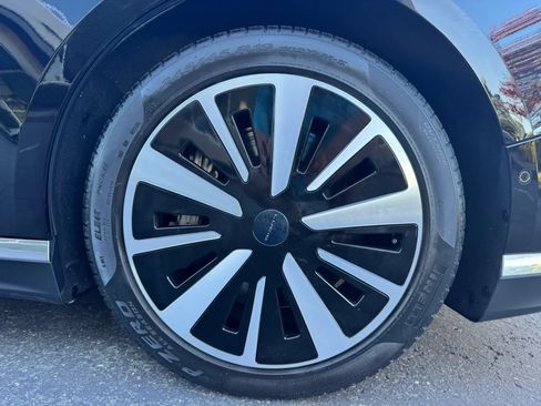 Used 2023 Lucid Air Touring AWD/4WD image 15
