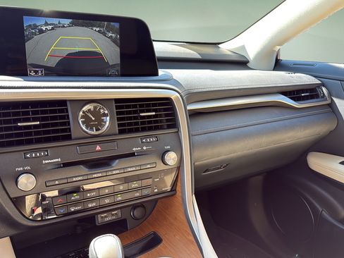 Used 2022 Lexus RX 350 AWD w/ Premium Package image 31