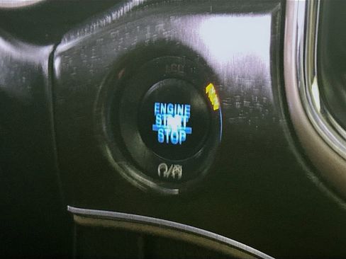 Used 2017 Jeep Grand Cherokee Limited w/ Trailer Tow Group IV image 27