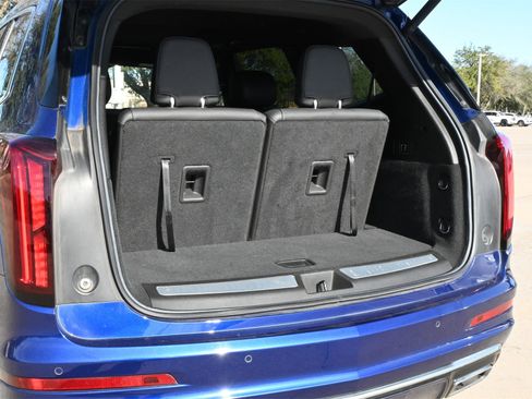 Certified 2023 Cadillac XT6 Luxury image 23