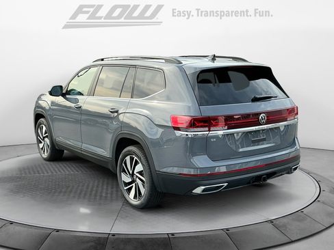 New 2026 Volkswagen Atlas SE image 5