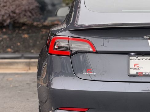 Used 2023 Tesla Model 3 Performance image 15