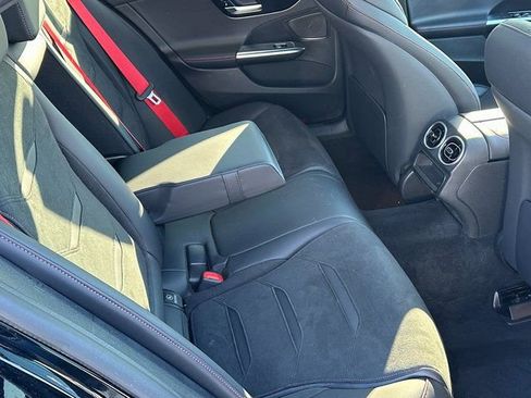 Used 2023 Mercedes-Benz C 43 AMG 4MATIC Sedan w/ Digital Light Package image 11