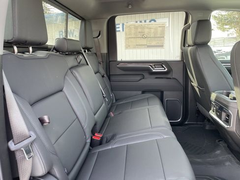 New 2026 Chevrolet Silverado 2500 LTZ w/ LTZ Convenience Package image 18