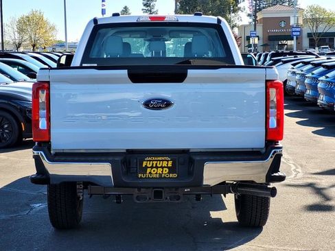 New 2026 Ford F250 XL w/ XL Chrome Package image 5