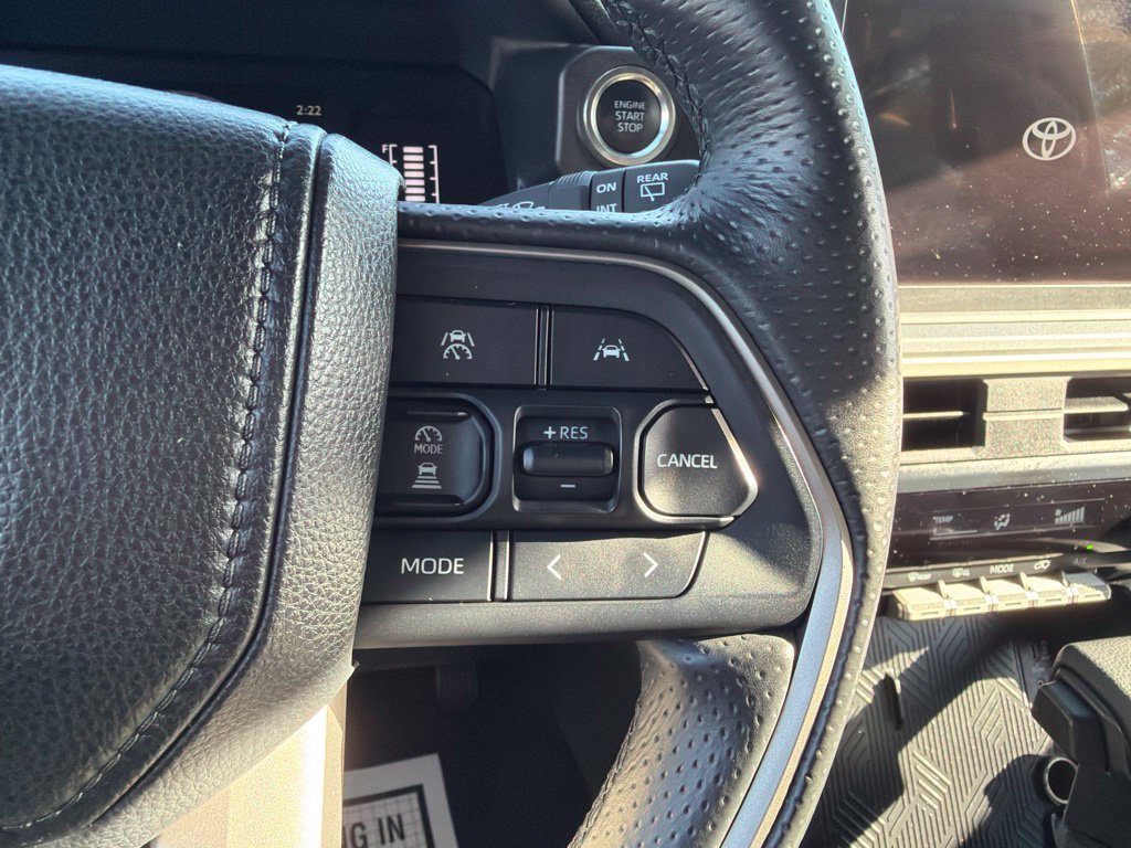 Used 2026 Toyota 4Runner SR5 AWD/4WD image 30