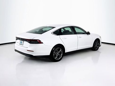 Used 2023 Honda Accord EX image 8