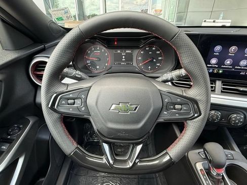 Used 2024 Chevrolet Trax RS w/ Driver Confidence Package FWD image 23
