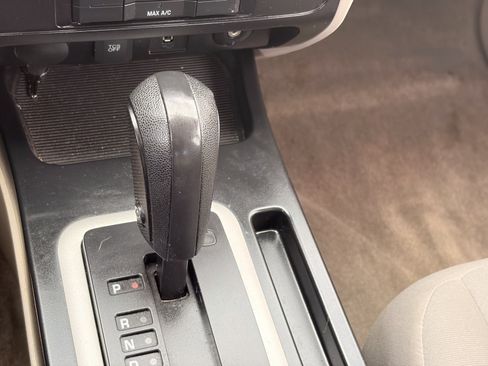 Used 2012 Ford Escape XLS FWD image 25