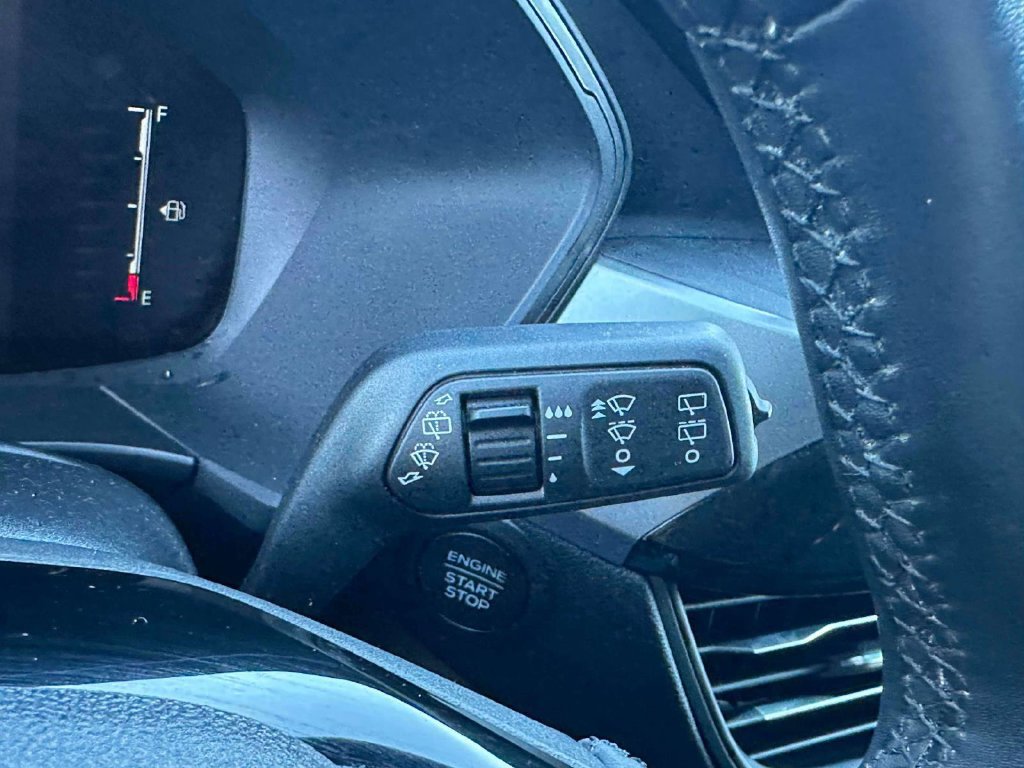 Used 2023 Ford Escape Active AWD/4WD image 24