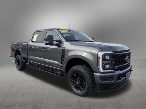 Used 2026 Ford F250 XL w/ STX Appearance Package image 6