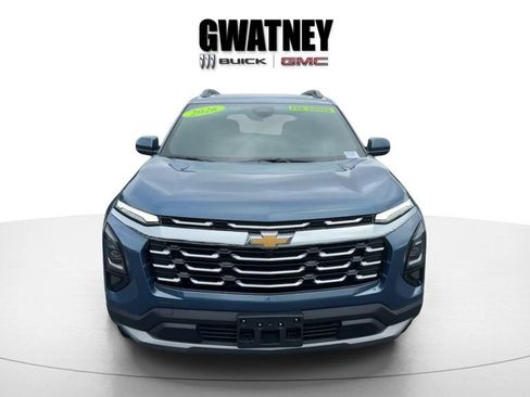 Used 2026 Chevrolet Equinox LT FWD image 8
