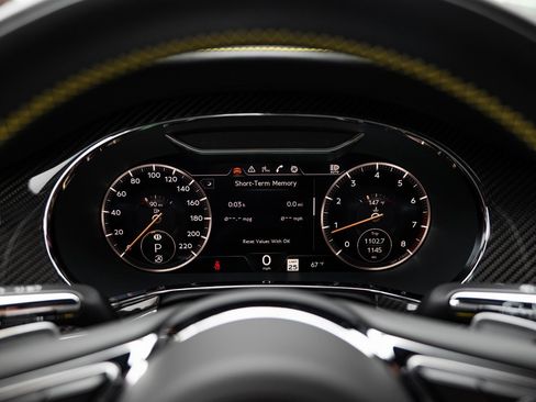 Used 2024 Bentley Continental GT image 7