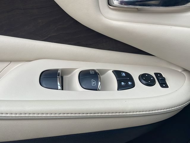 Used 2020 Nissan Murano Platinum FWD image 25
