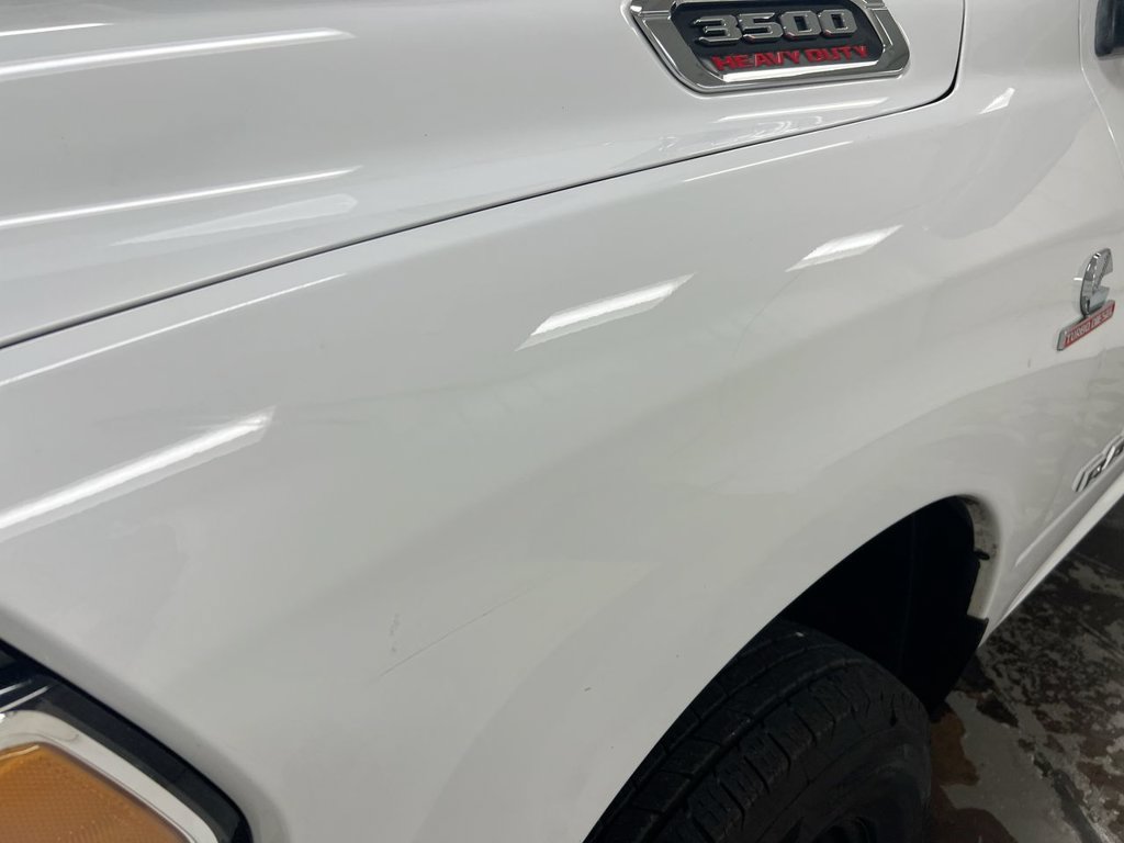 Used 2021 RAM 3500 Tradesman AWD/4WD image 29