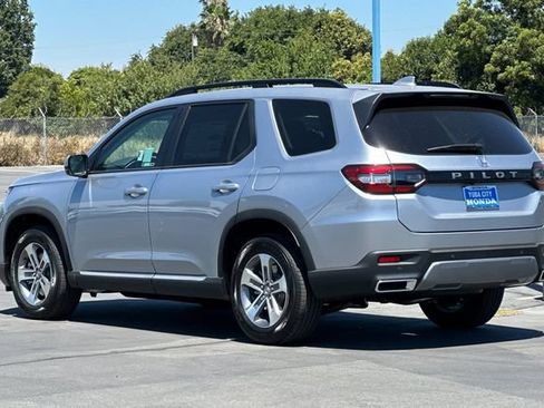 New 2026 Honda Pilot EX-L image 6