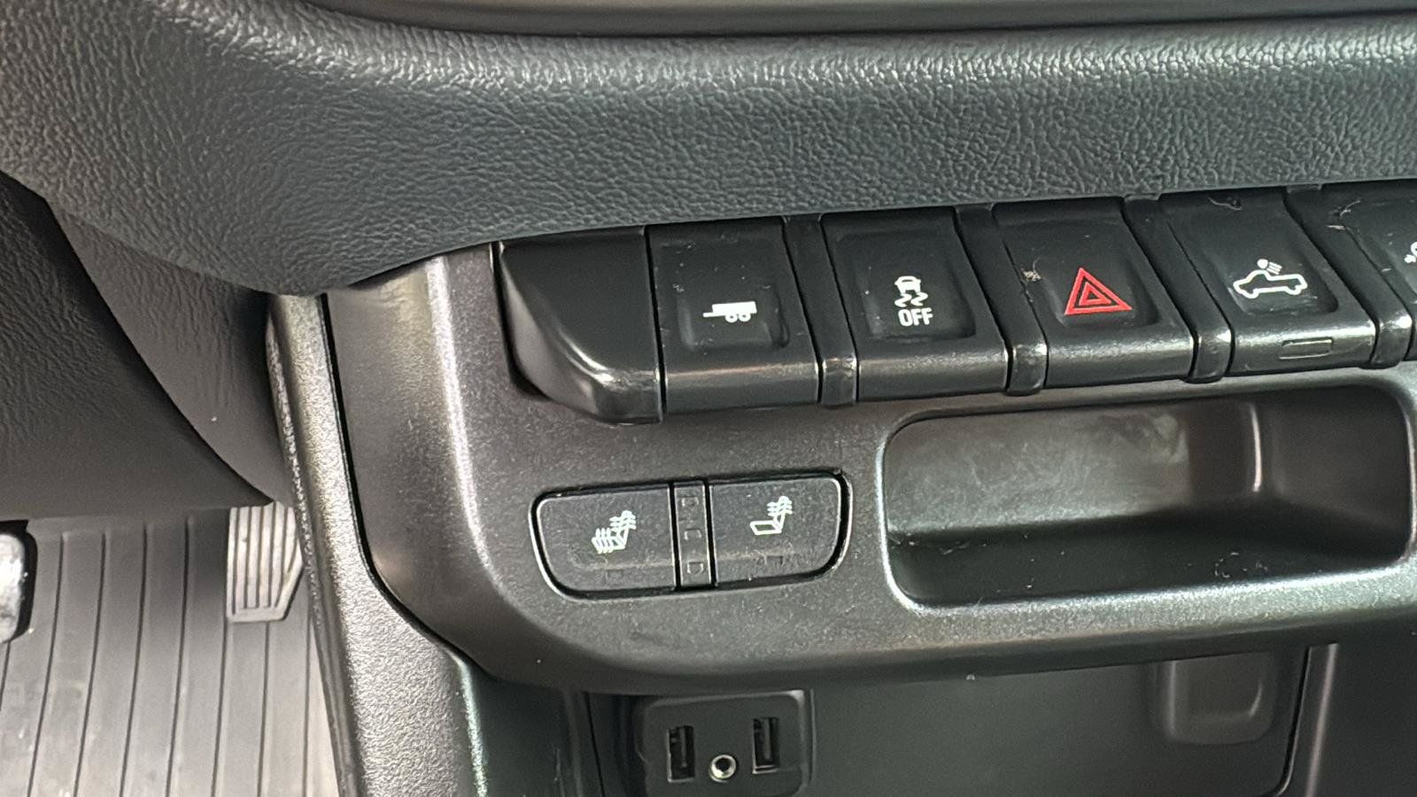 Used 2021 Chevrolet Colorado Z71 AWD/4WD image 24