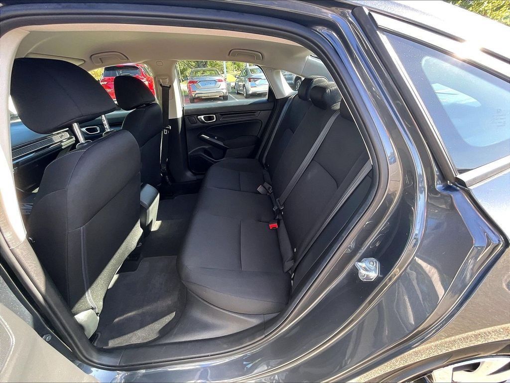 Used 2023 Honda Civic LX image 15