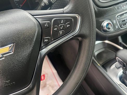 Used 2025 Chevrolet Malibu LT image 26