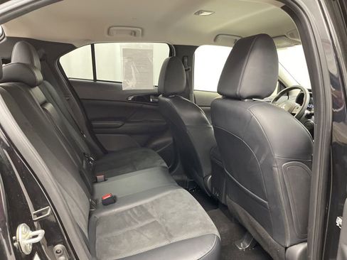 Used 2024 Mitsubishi Eclipse Cross SE image 31