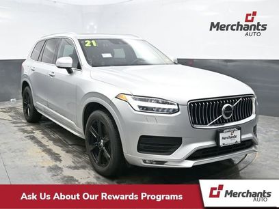 Used 2021 Volvo XC90 T6 Momentum