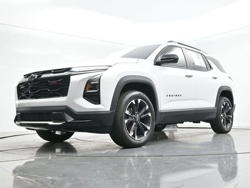 Used 2025 Chevrolet Equinox RS FWD image 44