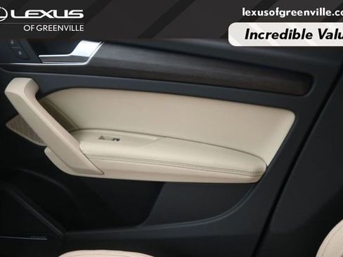 Used 2025 Audi Q5 2.0T Premium Plus w/ Premium Plus Package AWD/4WD image 18