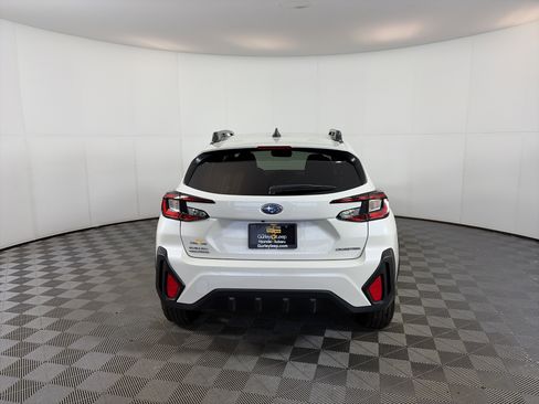 Certified 2024 Subaru Crosstrek 2.0i Premium w/ Crosstrek Mirror Package image 9