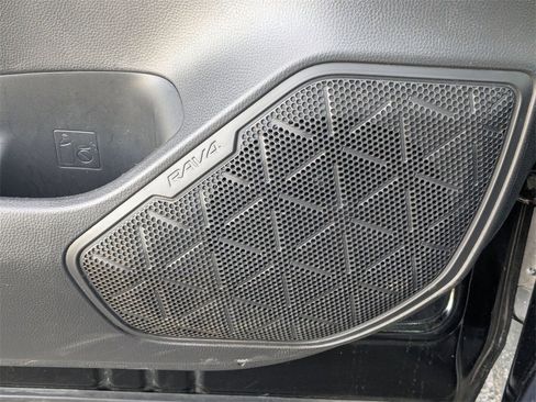 Used 2024 Toyota RAV4 LE image 12