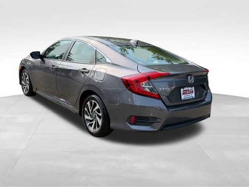 Used 2017 Honda Civic EX image 6