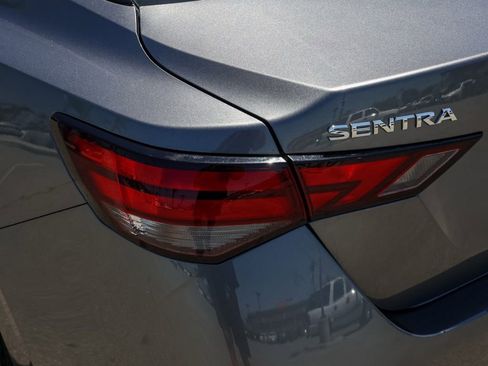 Used 2024 Nissan Sentra SV FWD image 7