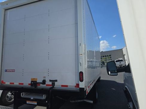 New 2025 GMC Savana 3500 Extended w/ Power Convenience Package image 5