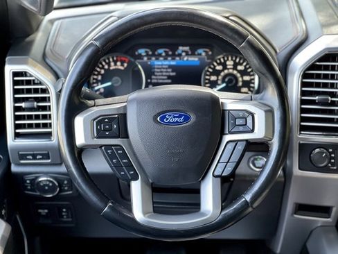 Used 2020 Ford F150 Platinum image 37
