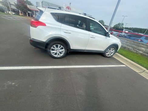 Used 2014 Toyota RAV4 Limited AWD/4WD image 14