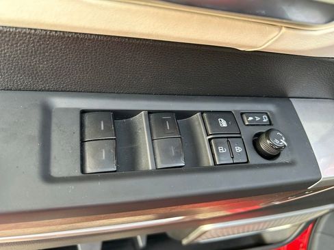 Used 2023 Toyota Sequoia Capstone AWD/4WD image 18