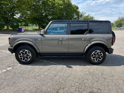 Used 2025 Ford Bronco Outer Banks AWD/4WD image 6