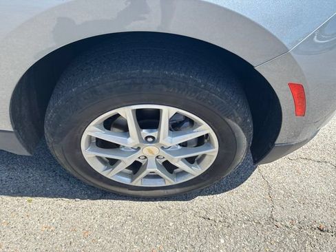 Used 2024 Chevrolet Equinox LT AWD/4WD image 7