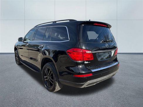 Used 2016 Mercedes-Benz GL 320 BlueTEC 4MATIC image 3