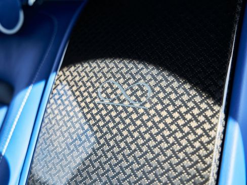 Used 2023 Rolls-Royce Cullinan Black Badge w/ Driver's Package image 53