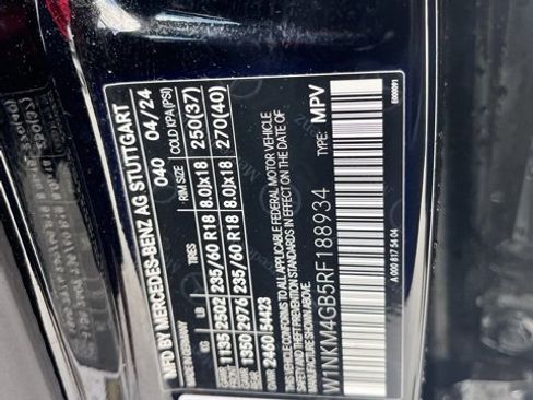 Used 2024 Mercedes-Benz GLC 300 image 14