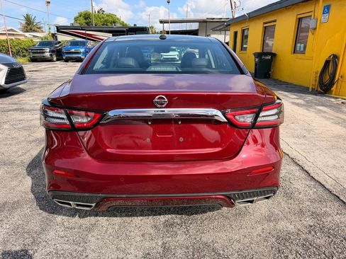 Used 2019 Nissan Maxima Platinum w/ Sport Mat Group FWD image 13