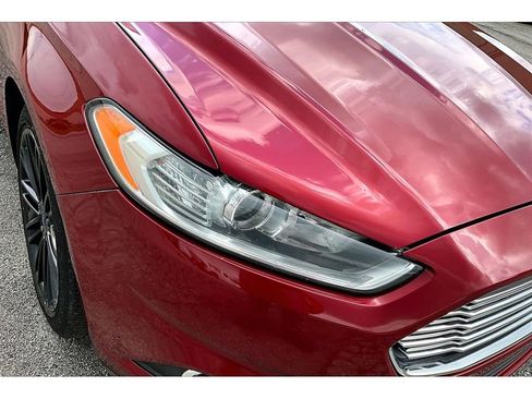 Used 2016 Ford Fusion SE w/ Equipment Group 202A FWD image 33