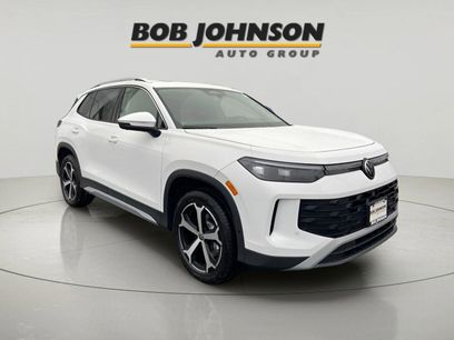 New 2026 Volkswagen Tiguan SE