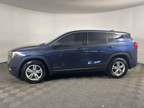 Used 2018 GMC Terrain SLE FWD image 2