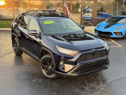 Used 2019 Toyota RAV4 XLE w/ All Weather Liner Package AWD/4WD image 2