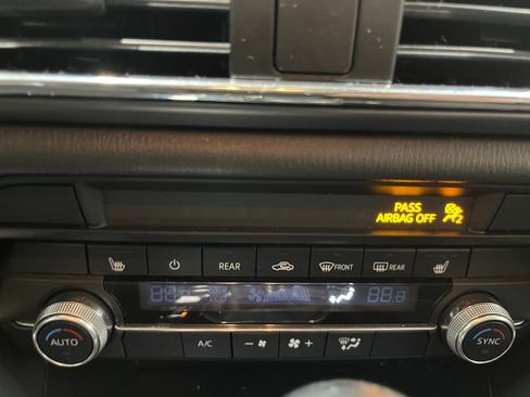 Used 2023 MAZDA CX-9 Touring image 16